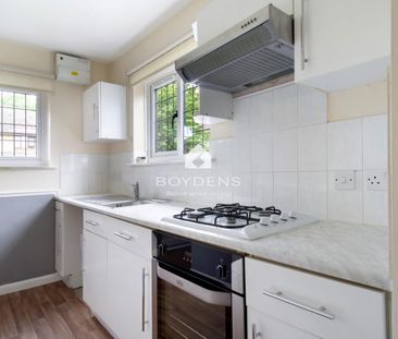 Holliwell Close, Colchester - Photo 5