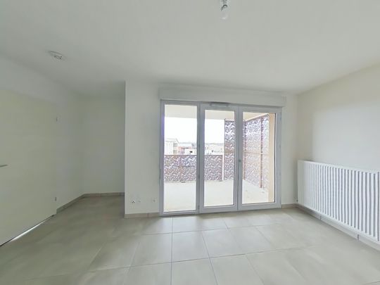 Location Appartement 2 pièces 42m² BRUGUIERES 31150 - Photo 1