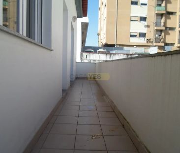 Apartment T1 in Coimbra (Sé Nova, Santa Cruz, Almedina e São Bartol... - Photo 1