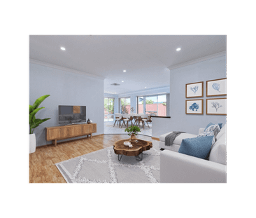 Pretty as a Picture - Photo 2