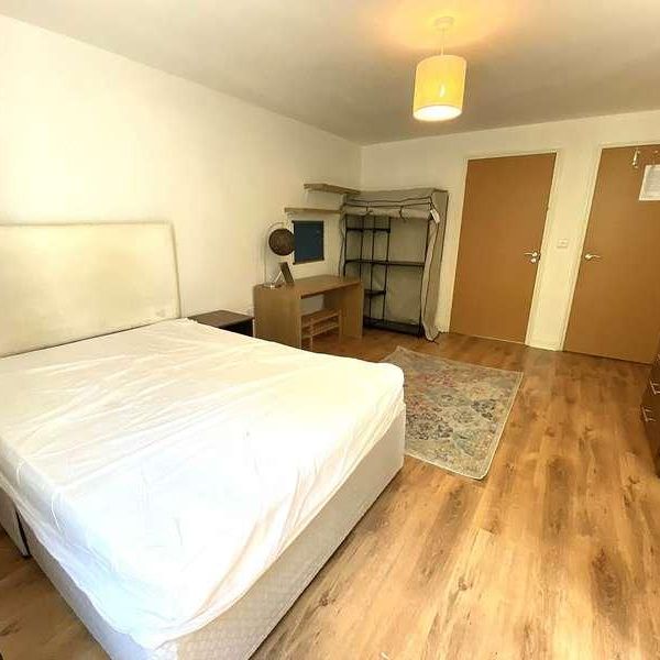 St Andrew`s Close, Canterbury, CT1 - Photo 1