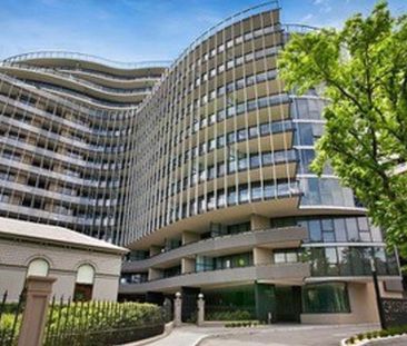 913/55 Queens Road, MELBOURNE, VIC - Photo 2