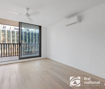 302/93 Flemington Road, 3051, North Melbourne Vic - Photo 2