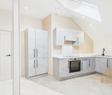 1 bedroom penthouse to rent - Photo 1