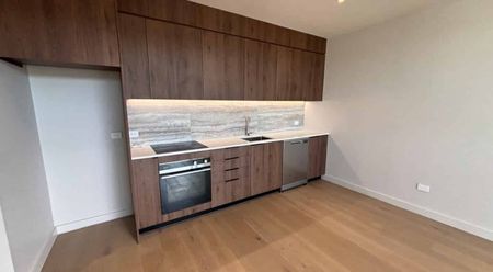 One bedroom Apartment + Carpark in desirable Elementum for rent - Photo 5