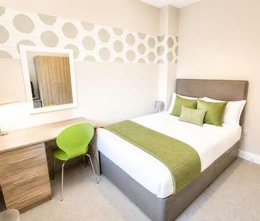 Parkside Road, Reading, Berkshire, RG30 - Photo 1