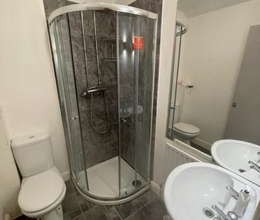 6 bedroom house share to rent - Photo 4