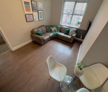 Sheil Road ( Beds), L6 - Photo 4