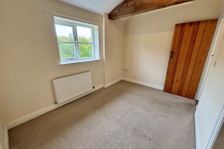 Winsford, Darnhall - Photo 5