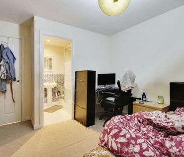 2 bedroom apartment to rent - Photo 6