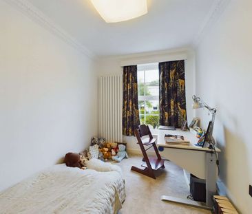 Beautifully presented four bedroom townhouse in prime Wimbledon loc... - Photo 6
