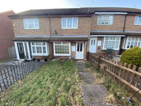 Stapleton Road, Borehamwood, WD6 - Photo 3