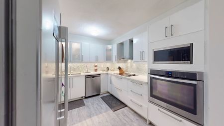 For Lease - 50 Mississauga Valley Boulevard Unit# 413, Mississauga, Ontario - Photo 4