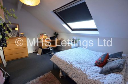4 Bedroom Mid Terraced House for rent in Stanmore Street - Photo 5