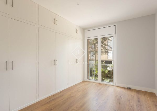 Excellent 4 Bedroom apartment with 18m² terrace for rent in Pedralbes, Barcelona