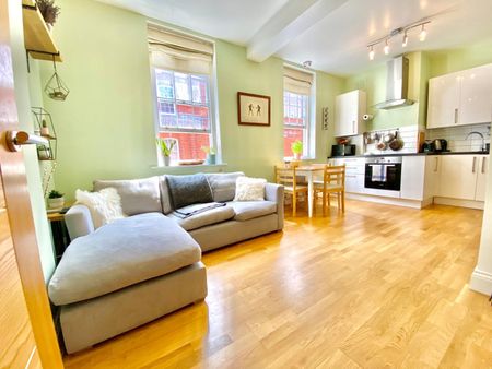 2 Bed Flat, Coptic Street, WC1A - Photo 4
