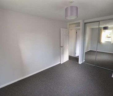 Brooklands Walk, Chelmsford, CM2 - Photo 3