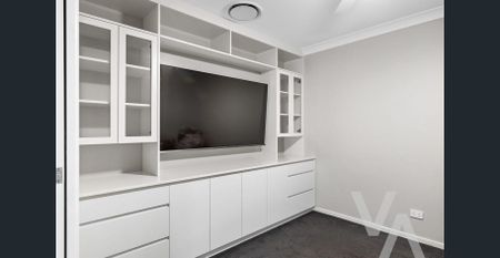 Your Next Move. - Photo 2