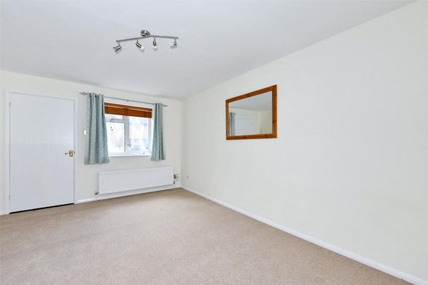 2 bedroom semi-detached house to rent - Photo 1