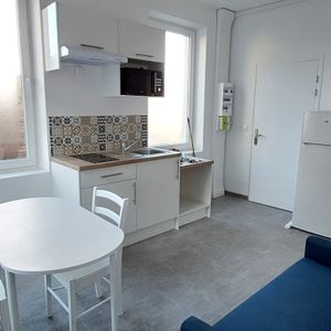 Location Appartement 2 pièces 20m² CAMBRAI 59400 - Photo 2