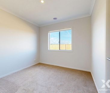 Modern Comfort in Beveridge - Photo 3