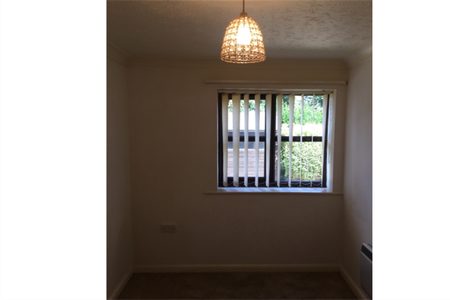 2 bedroom retirement property to rent - Photo 4