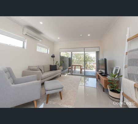 190 Wilding Street, Doubleview, WA 6018 - Photo 5