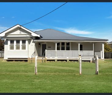 Charming Family Home in Narrabri - Photo 5