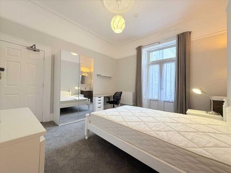 8 bedroom house share to rent - Photo 2