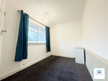 3 Bedroom House - Photo 4