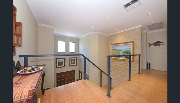 Luxurious Coastal Living – Dual Living&comma; Sea Views & Resort-Style Pool&excl; - Photo 1