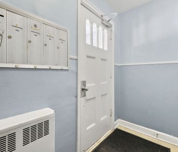 For Lease - 1089 NORTH RIVER Road Unit# 2, Overbrook - Castleheight... - Photo 2