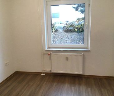 Frisch sanierte 2-Zimmer-Wohnung mit großem Balkon - Foto 4