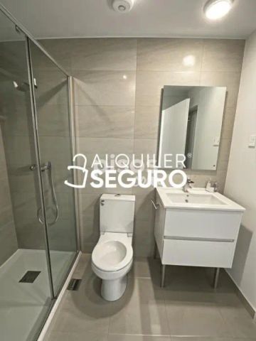 Piso en alquiler en Las Lomas - Alamín - Photo 2