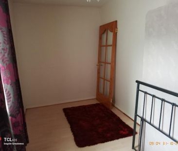 19 Unity Street, Carrickfergus, BT38 8AW - Photo 3