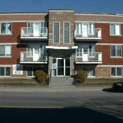 3 1/2 Chauffé Eau Chaude Semi-meublé - Photo 1