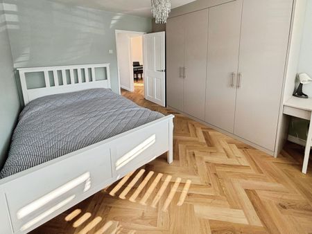 Kings Gardens, Upminster, RM14 - Photo 3