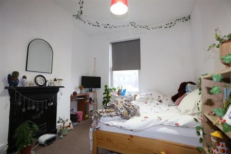 5 bedroom house to rent - Photo 3