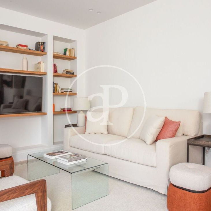 Luxury Apartment for rent in Madrid, Spain - Photo 1