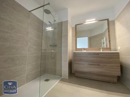 Location Appartement 3 pièces 61m² FREJUS 83600 - Photo 5