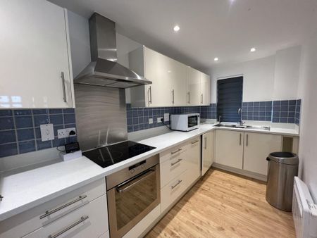 2 bedroom apartment to rent - Photo 3