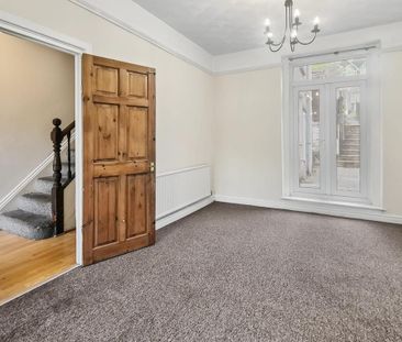 3 bedroom terraced house to rent - Photo 2