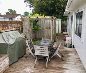 Lovely 3 Bedroom House - Photo 1