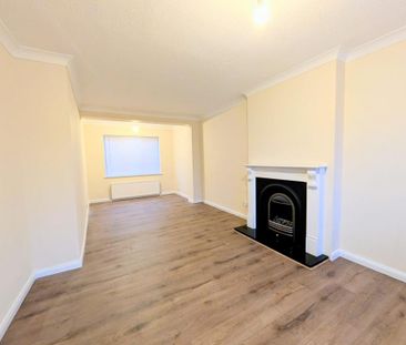 4 bedroom terraced house to rent - Photo 1