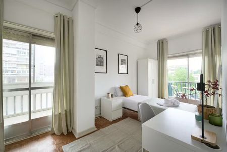 Avenida dos Estados Unidos da América, Lisbon, Lisbon 1700-165 - Photo 3