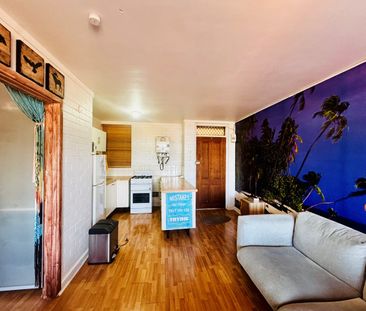 GREAT LOCATION!!! OPEN VIEWS FROM THE BALCONY! - Photo 5