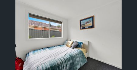 Modern Comfort in Convenient Location - Photo 4