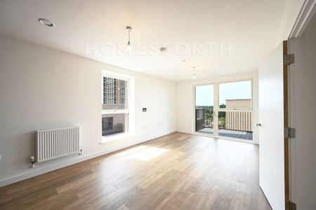 3 Bedroom Apartment - Photo 4