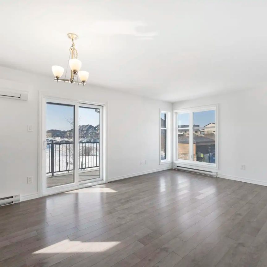 Gatineau-Plateau portfolio — 2 Bedroom - unit 4 - Photo 1