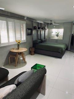 Fully Furnished Studio Apartment - Photo 4